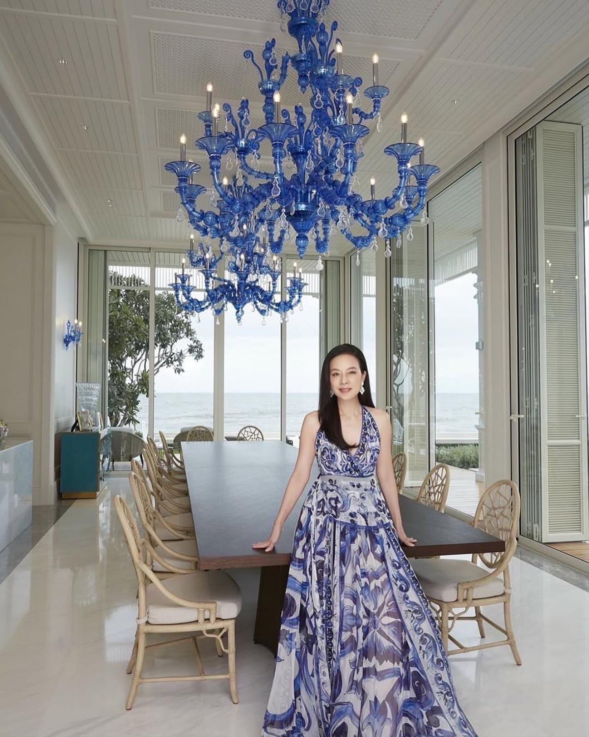 Nữ tỷ phú Thái Lan muốn chiêu mộ Xuân Son: Sở hữu dinh thự 2000m², U60 vẫn đầy khí chất Ảnh 4