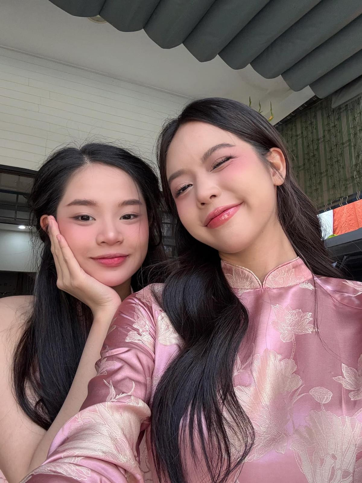 Hoa hậu Thanh Thủy khoe em gái 'xinh như thiên thần' dịp Tết Ảnh 4