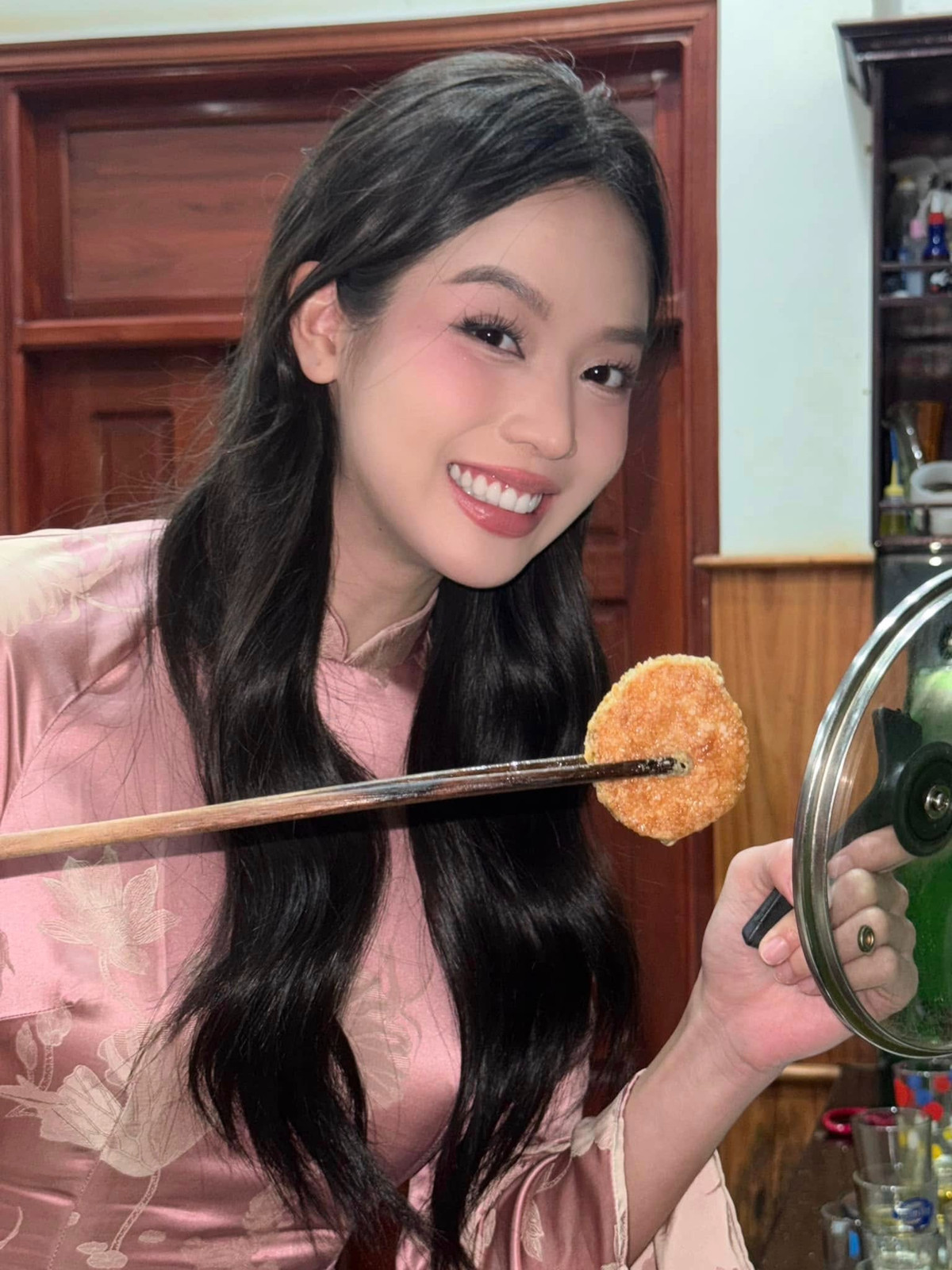 Hoa hậu Thanh Thủy khoe em gái 'xinh như thiên thần' dịp Tết Ảnh 5