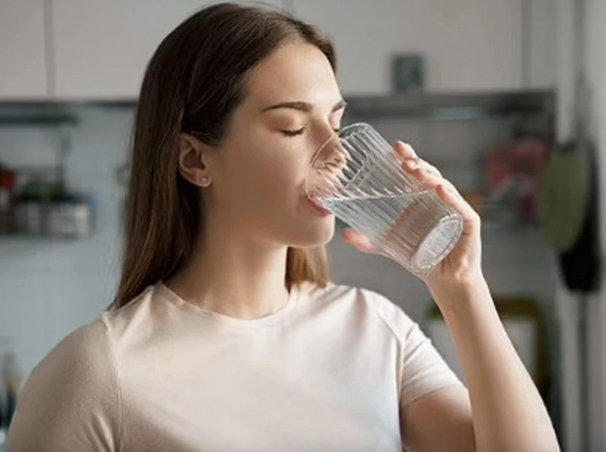 Gợi ý cách phục hồi da sau chuỗi ngày trang điểm liên tục để đi chơi Tết Ảnh 3