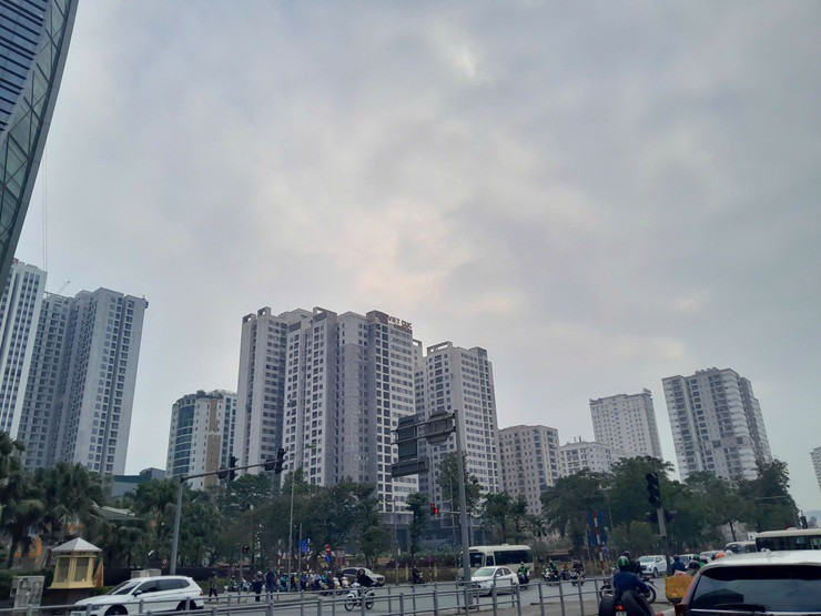 Sau chung cư thương mại, giá nhà ở xã hội mới tại Hà Nội cũng tăng chóng mặt - 1