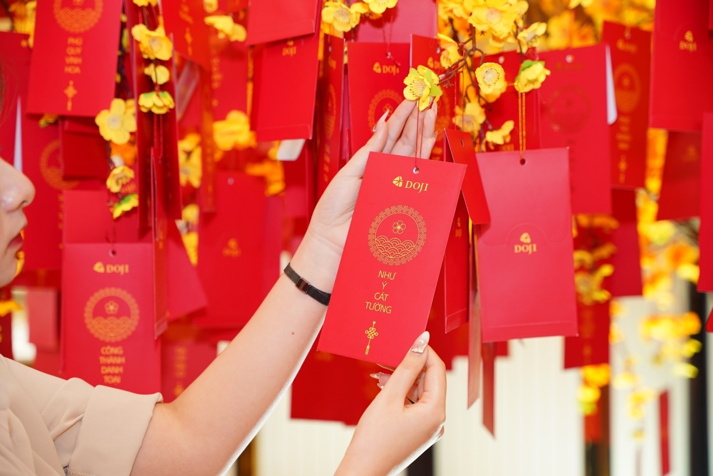Tập đoàn Doji tổ chức Lễ hội vàng - Xuân an khang với chuỗi hoạt động du xuân tưng bừng trên cả nước