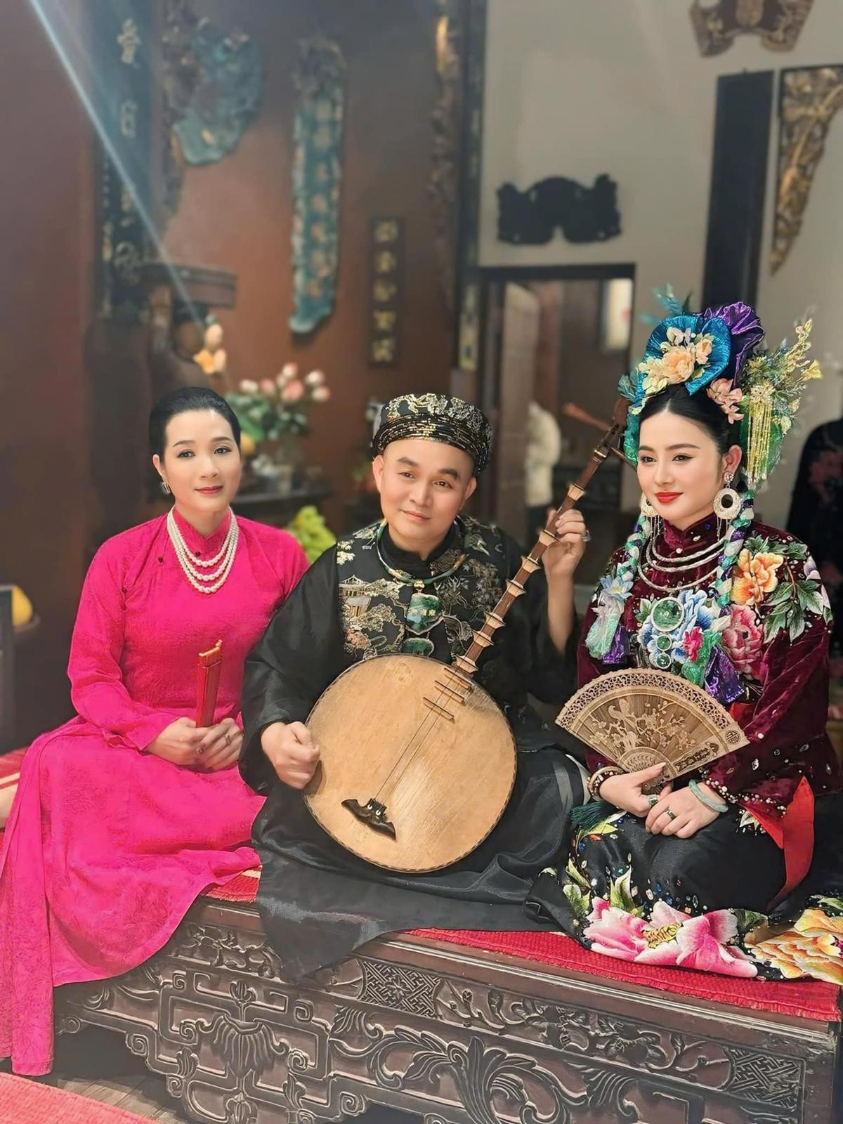 Xuân Hinh là nghệ sĩ gạo cội của sân khấu hài Việt Nam. Ảnh: FBNV