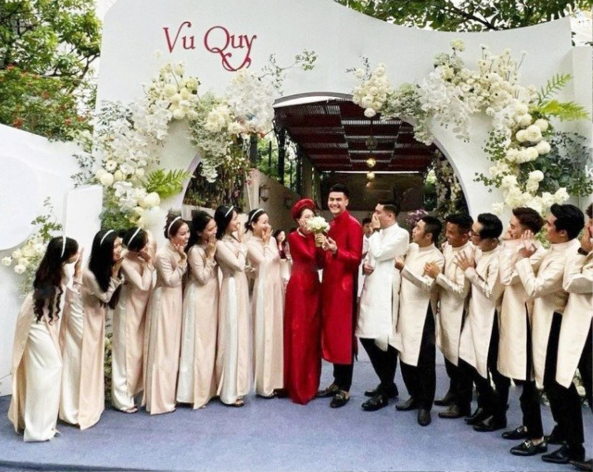 Siêu mẫu Vĩnh Thụy lần đầu công khai vợ gia thế 'khủng' Ảnh 3