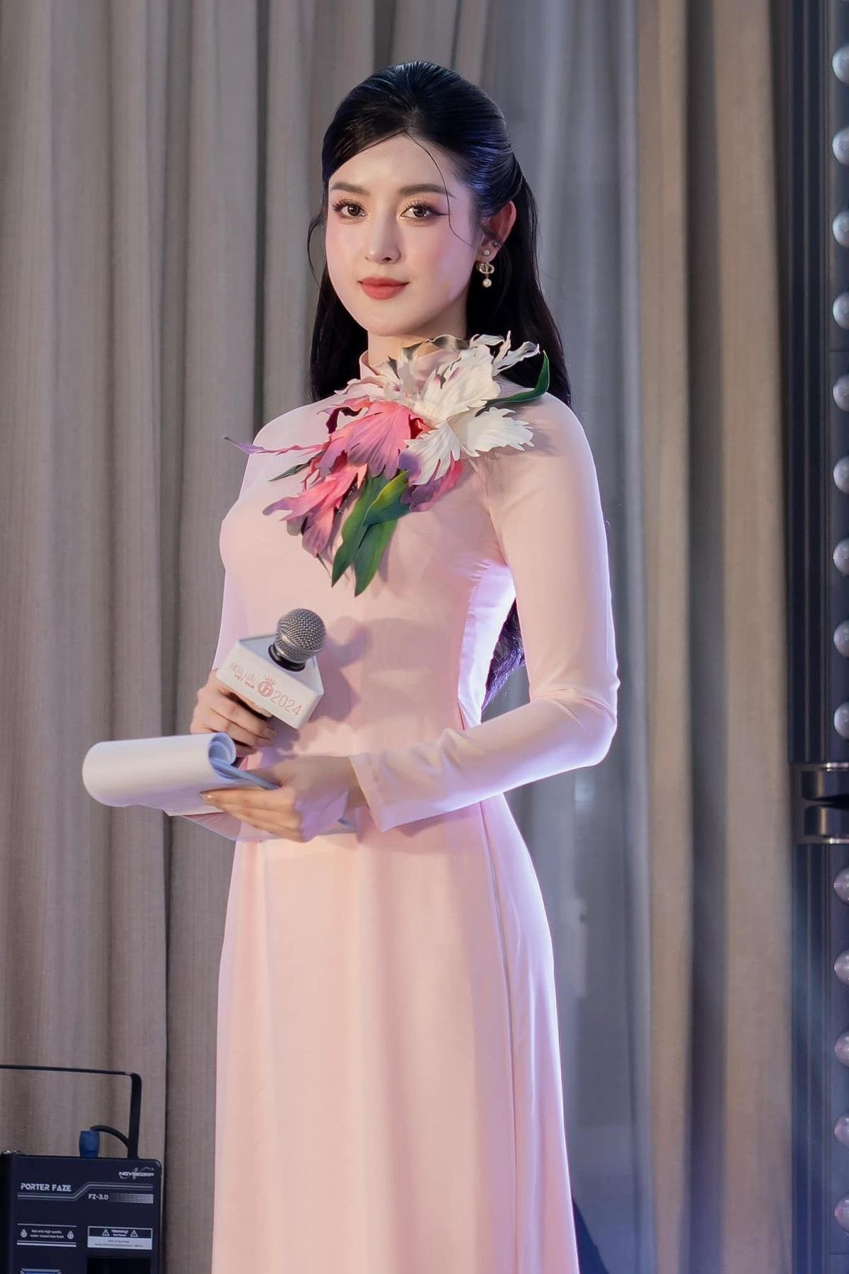 Huyền My độc thân ở tuổi 30. (Ảnh FBNV)