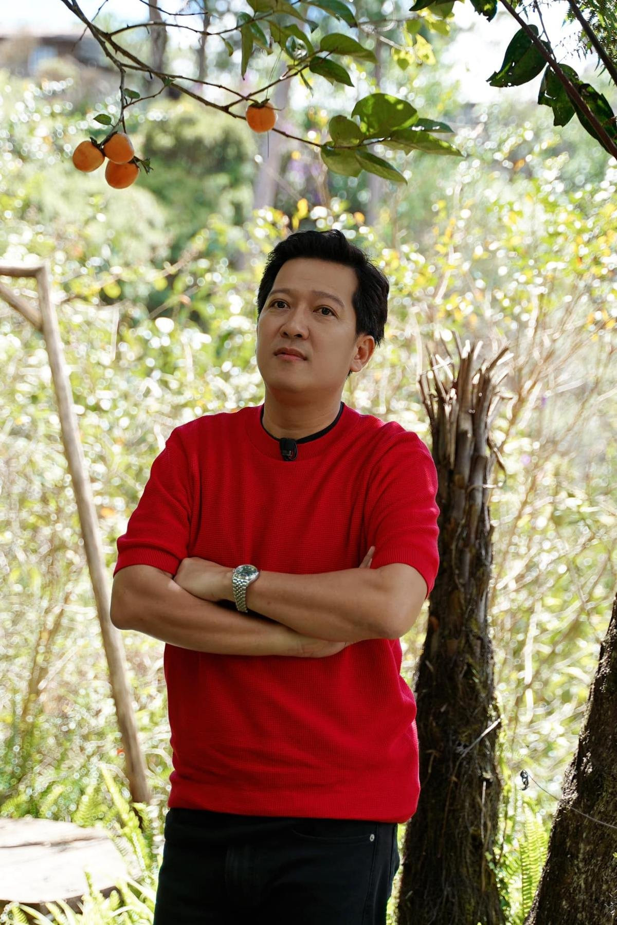 Trường Giang chăm chỉ đi làm song song với việc giảm cân. Ảnh: FBNV