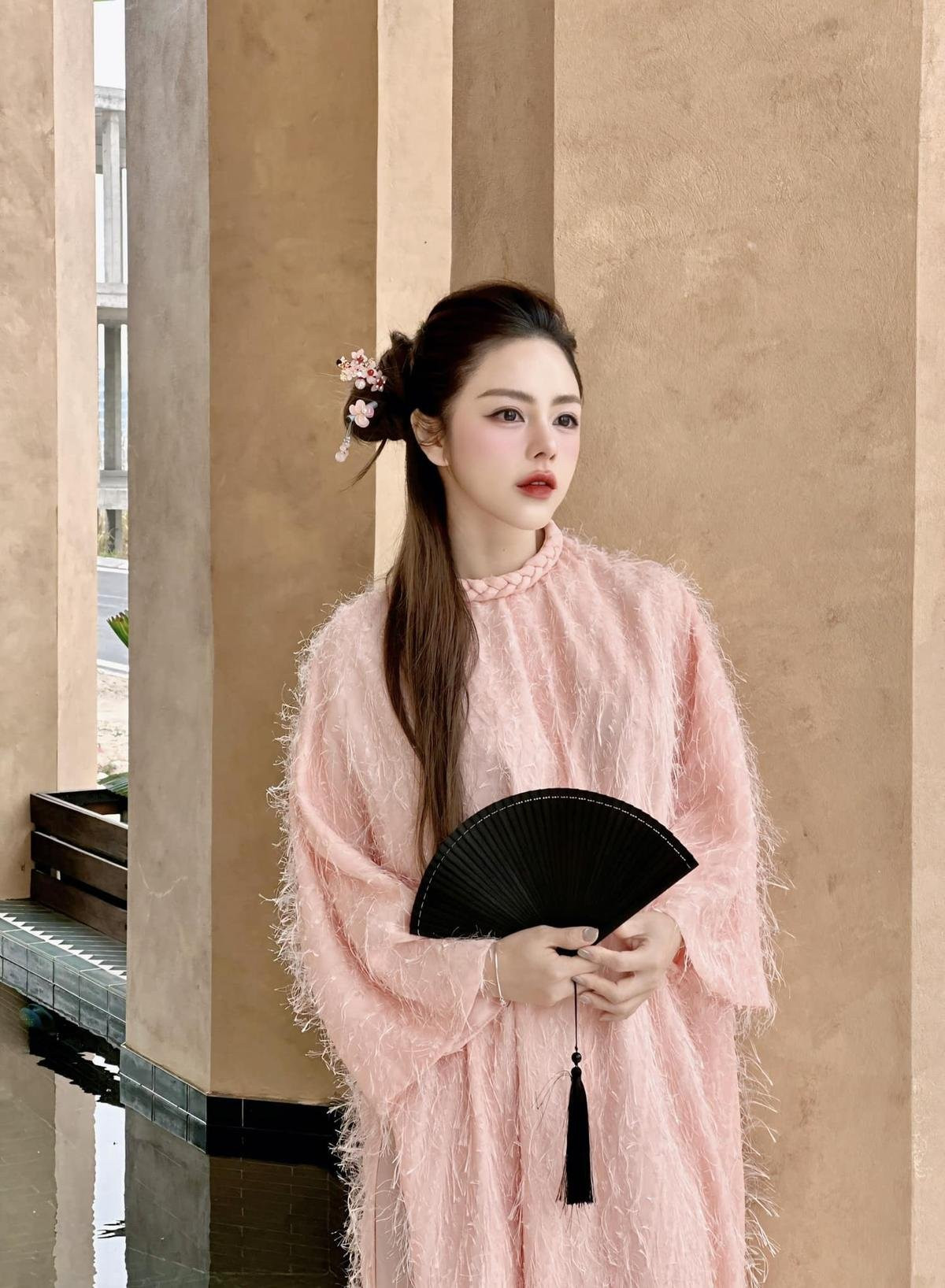 Trải qua biến cố hôn nhân, Bạch Lan Phương rút ra nhiều kinh nghiệm sâu sắc. Ảnh: FBNV
