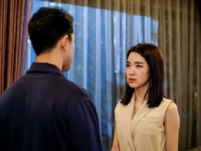 Chồng cũ gửi tới thùng táo, tôi ném dưới gầm bàn, 3 ngày sau mở mà nghẹn ngào rơi nước mắt - 2
