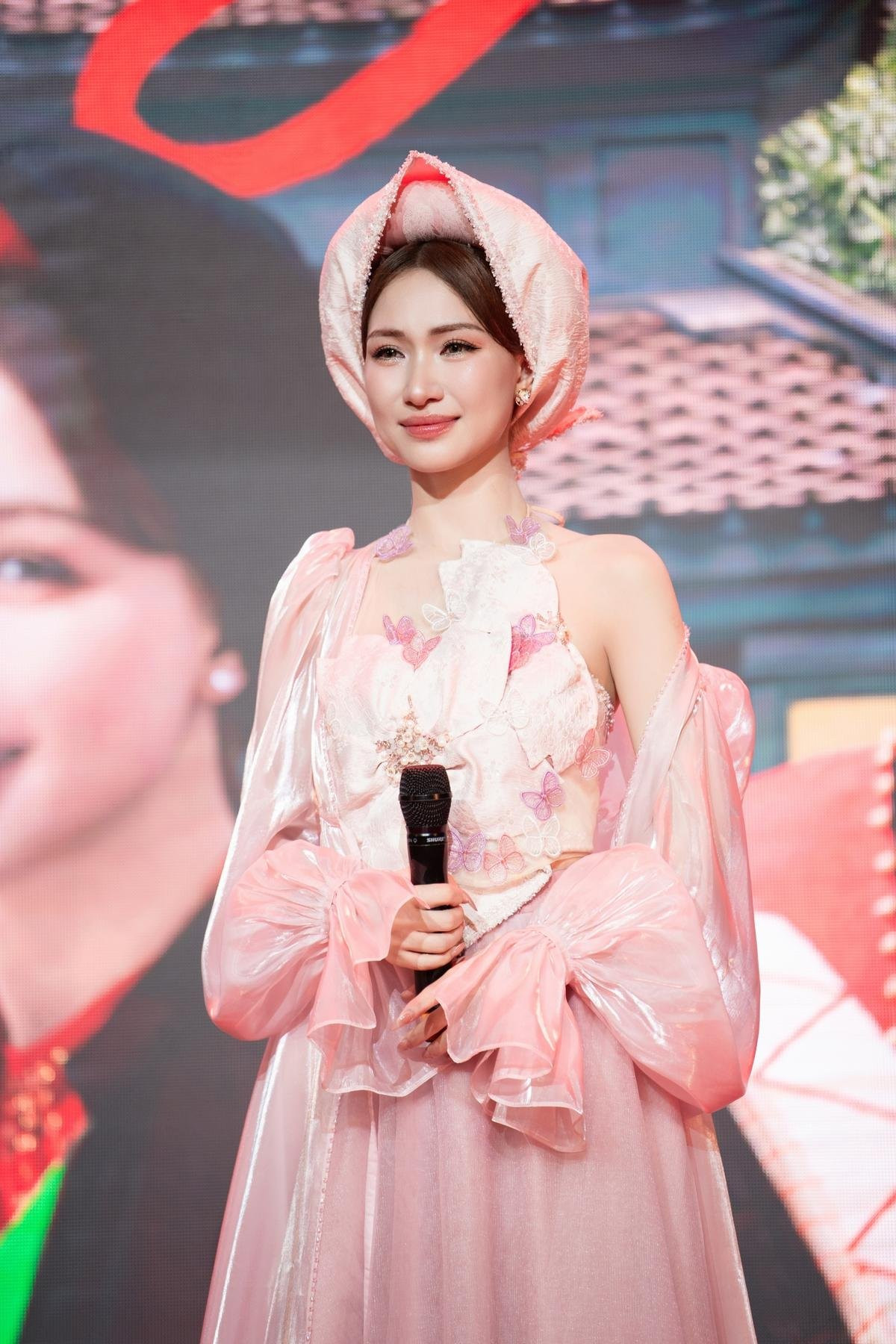 Hòa Minzy có tin vui, khán giả ồ ạt chúc mừng Ảnh 1