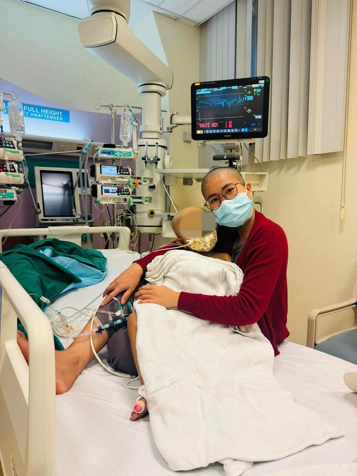 Hình ảnh mới mà Thu Hoà đăng tải khiến nhiều người bất ngờ.