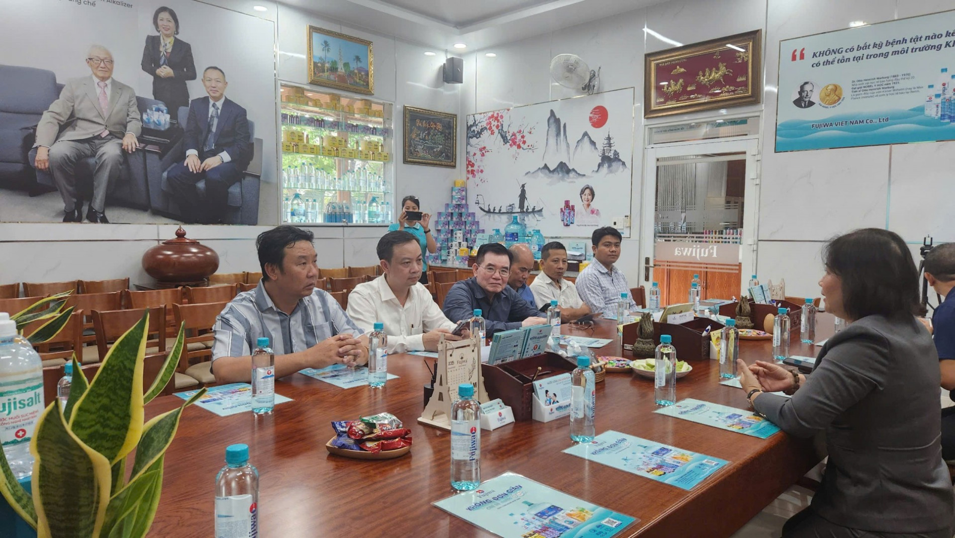 Nước uống ion kiềm Fujiwa: Cần giải pháp hiệu quả bảo vệ thương hiệu
