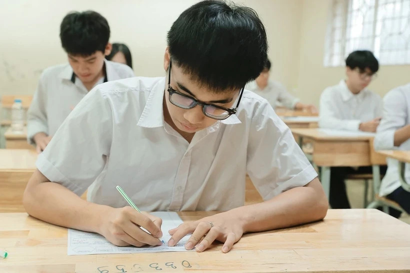 Thí sinh dự thi Tốt nghiệp Trung học phổ thông. Ảnh: TTXVN.