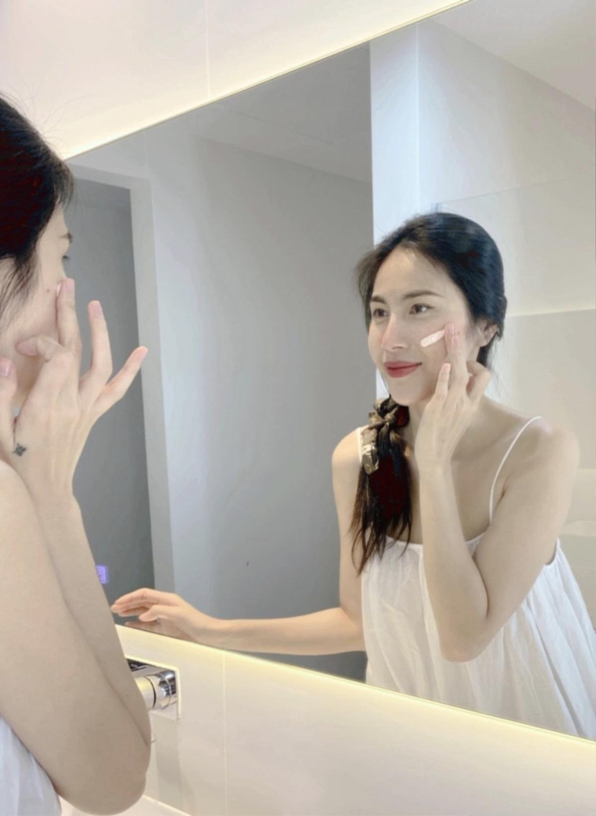 Ca sĩ Thủy Tiên biến mất Ảnh 5