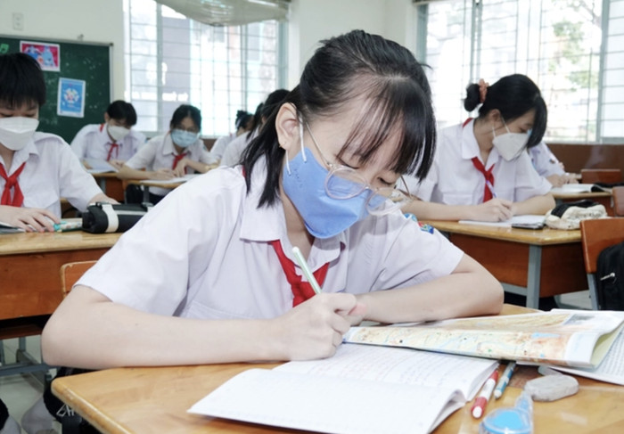 Các học sinh ở Hà Nội đang tích cực ôn tập để chuẩn bị cho kỳ tuyển sinh lớp 10 công lập sắp tới. Ảnh: Sưu tầm