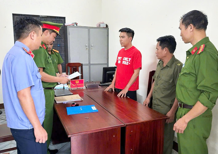 Tiktoker Dưỡng Dướng Dường vừa bị khởi tố và bắt tạm giam.
