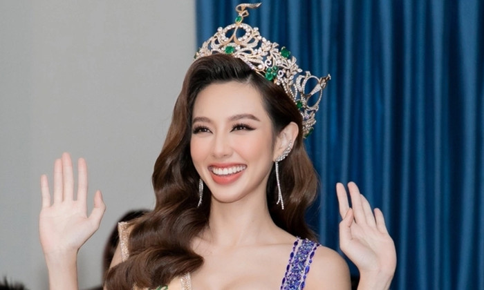 Nhiều người bức xúc, yêu cầu tước vương miện của Hoa hậu Thùy Tiên khi cô dính ồn ào. (Ảnh tổng hợp)