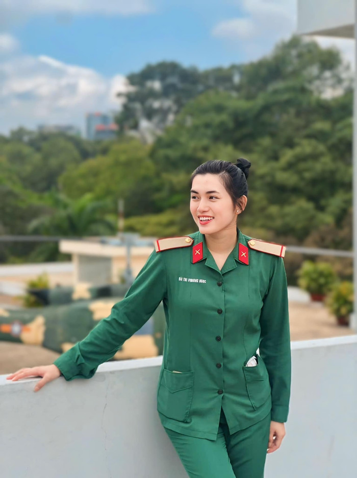 Nữ Hạ sĩ gây sốt với gương mặt xinh tựa 'hoa hậu', từng thi nhan sắc nhiều lần Ảnh 2