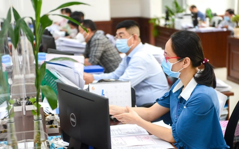 co-quan-nha-nuoc-duoc-ky-hop-dong-voi-doanh-nhan-tieu-bieu-luat-gia-luat-su-gioi-chuyen-gia-nha-khoa-hoc-1750781289.png