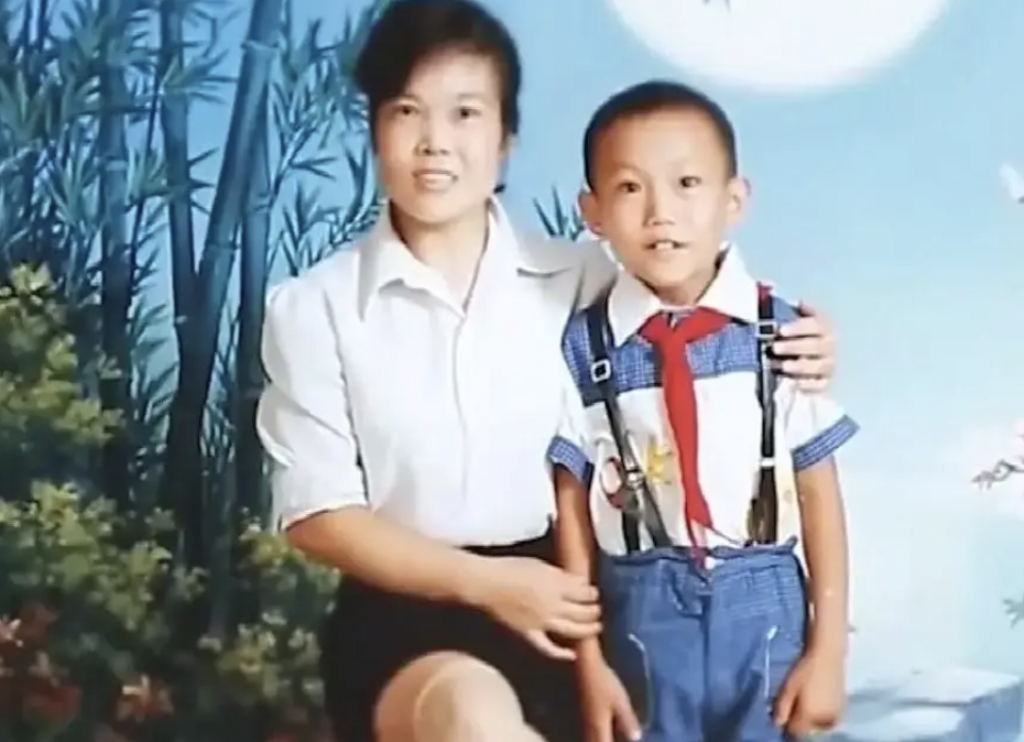 phan-kiet-duoc-cha-me-nuong-chieu-tu-khi-con-nho-1750786590.png