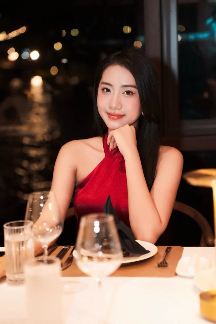 hoa-hau-ha-truc-linh-2-1751644494.jpg
