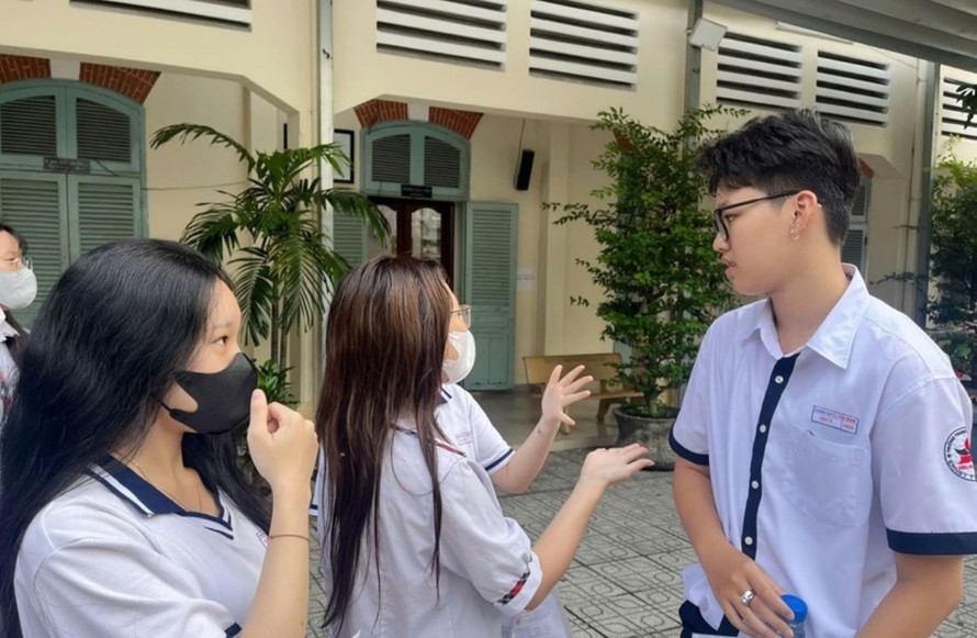 ha-noi-bo-tri-6-diem-cap-tai-khoan-cho-cac-thi-sinh-de-ho-tro-thi-sinh-tu-do-dang-ky-xet-tuyen-dai-hoc-nam-2025-1751681685.jpg