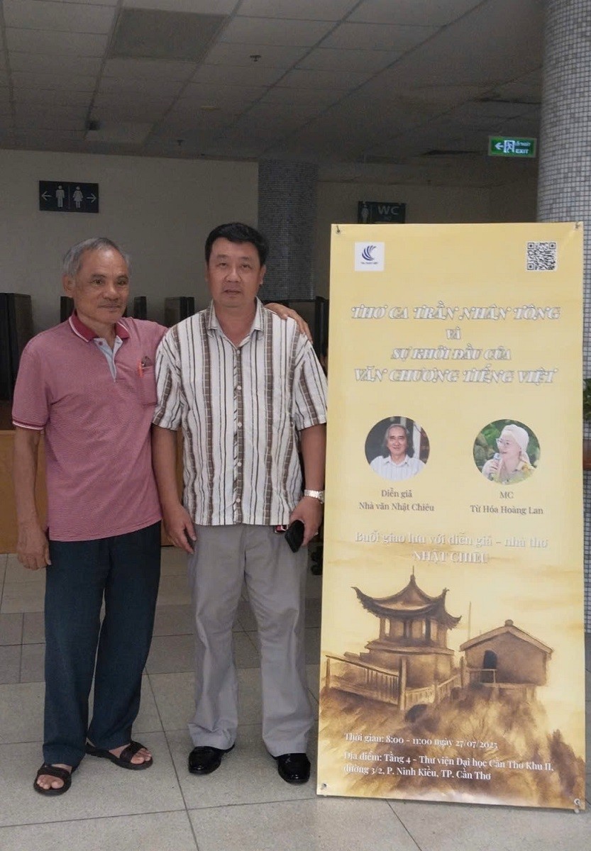 nha-bao-tac-gia-sau-nghe-va-khach-moi-1753728641.jpg