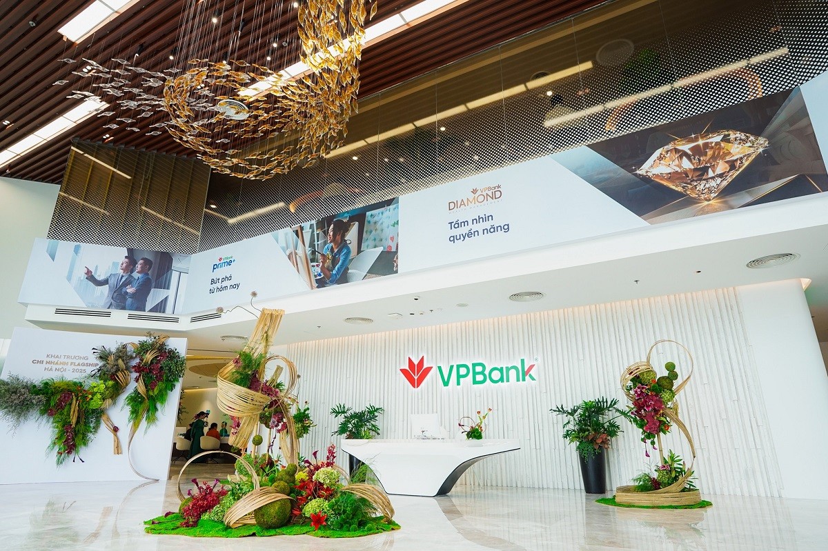 vpbank-flagship-ha-noi-voi-thiet-ke-hien-dai-1755092274.jpg