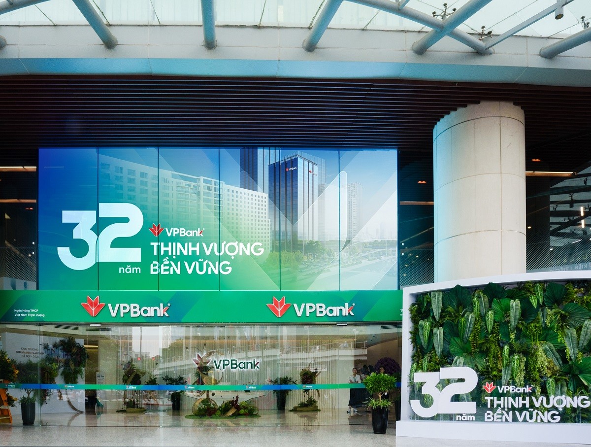 vpbank-ky-niem-32-nam-ngay-thanh-lap-1755092274.jpg