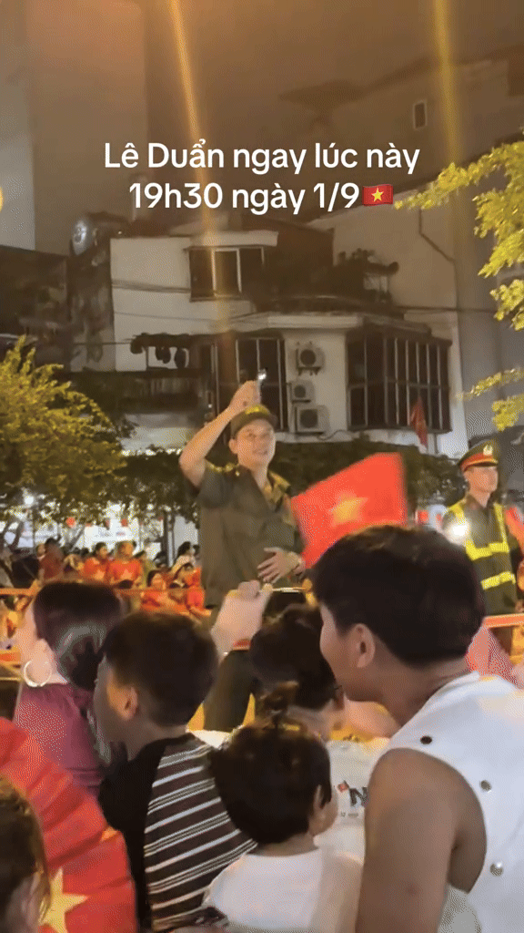 hinh-anh-pho-le-duan-luc-7h-1756742662.gif
