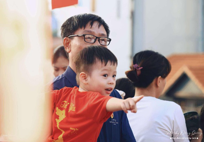 10-tre-tho-xuong-pho-ngay-quoc-khanh-viet-nam-1756829410.jpg