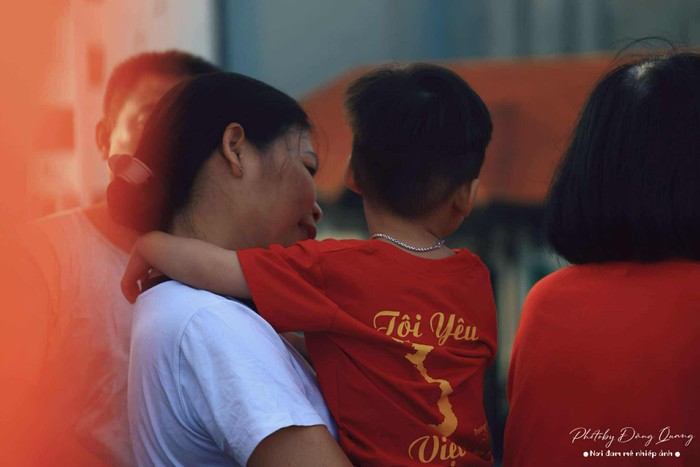 nhung-khoanh-khac-dep-cua-cac-em-be-duoc-ghi-lai-trong-ngay-80-nam-quoc-khanh-1756821420.jpg