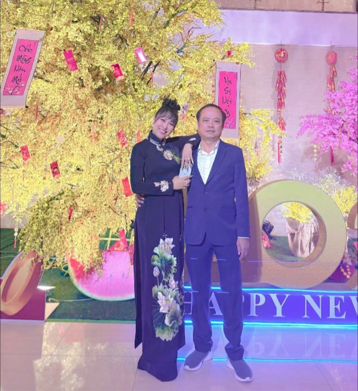 phi-thanh-van-thong-bao-se-to-chuc-dam-cuoi-vao-cuoi-nam-nay-1758196664.jpg