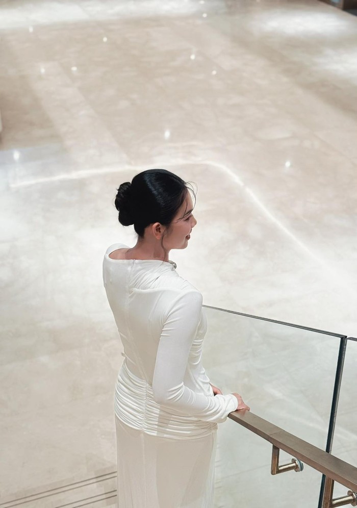 anh-vien-bo-vai-quyen-ru-1761092899.jpg