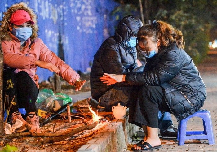 Nhiệt độ thấp nhất tại Hà Nội hôm nay (13/11) là 17-19 độ C. Ảnh minh hoạ/Dân Việt