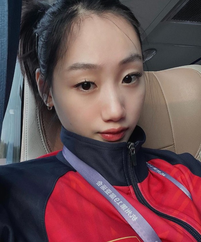Nhan sắc gây thương nhớ của 'hoa khôi wushu' Đặng Trần Phương Nhi vừa giành huy chương SEA Games 33 Ảnh 3