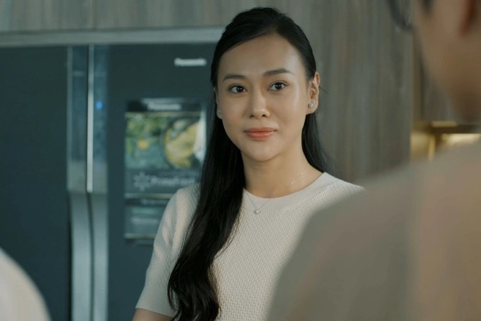 Phương Oanh tái xuất trong phim Gió Ngang Khoảng Trời Xanh.