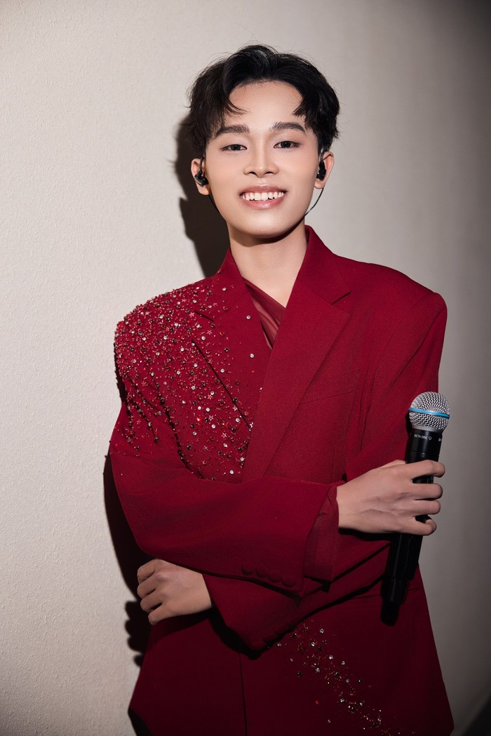 Hồ Văn Cường nói 'lời yêu' một nhân vật đặc biệt ngày đầu năm mới Ảnh 1