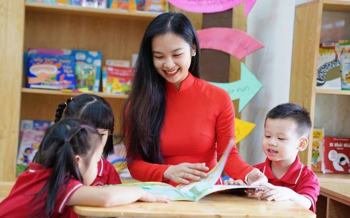 Từ năm 2026, giáo viên mầm non được nghỉ hưu sớm tối đa 5 năm, không bị trừ lương hưu. Ảnh minh hoạ/Nguồn: 