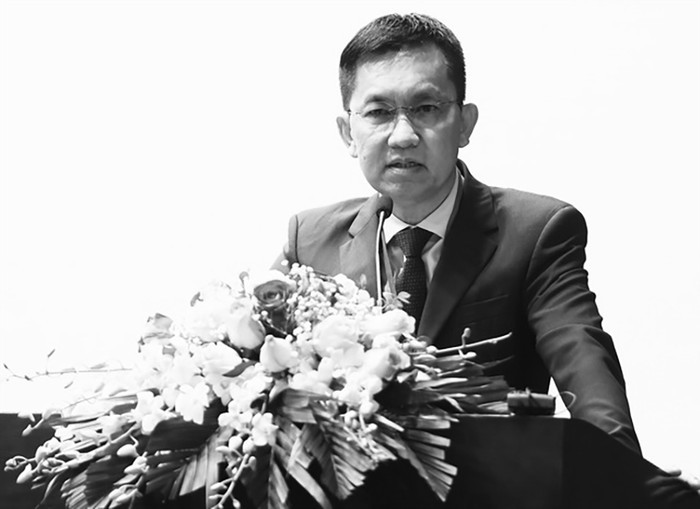 ceo-ho-nhan-qua-doi-1747101671.jpg