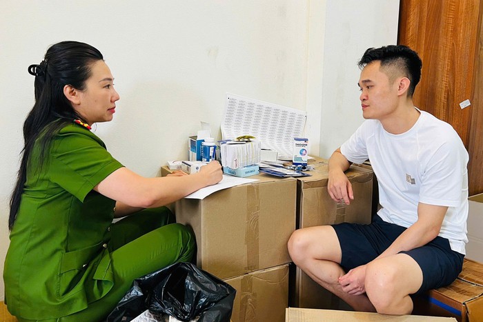 doi-tuong-trong-o-nhom-san-xuat-hon-100-tan-thuc-pham-chuc-nang-gia-1747616395.jpg