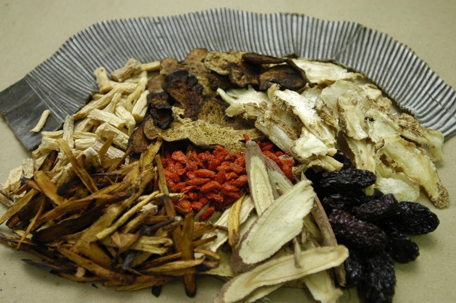 kiem-tra-dot-xuat-co-so-kham-chua-benh-y-hoc-co-truyen-duoc-lieu-thuoc-co-truyen-1747886457.jpg