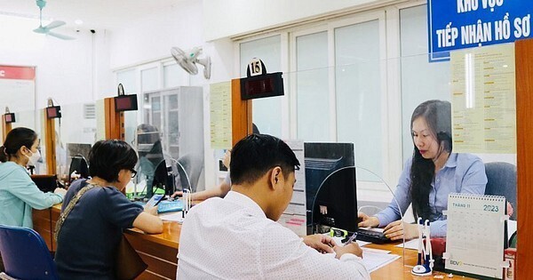 trinh-tu-thu-tuc-giai-quyet-huong-tro-cap-that-nghiep-1750266289.jpg