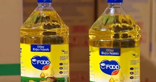 dau-thuc-vat-von-danh-cho-chan-nuoi-da-bi-gan-nhan-hieu-ofood-roi-cong-bo-la-dau-an-cho-nguoi-1750861328.jpg