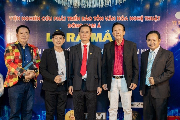 vu-su-hoang-thong-nsnd-the-hien-1756864059.jpg