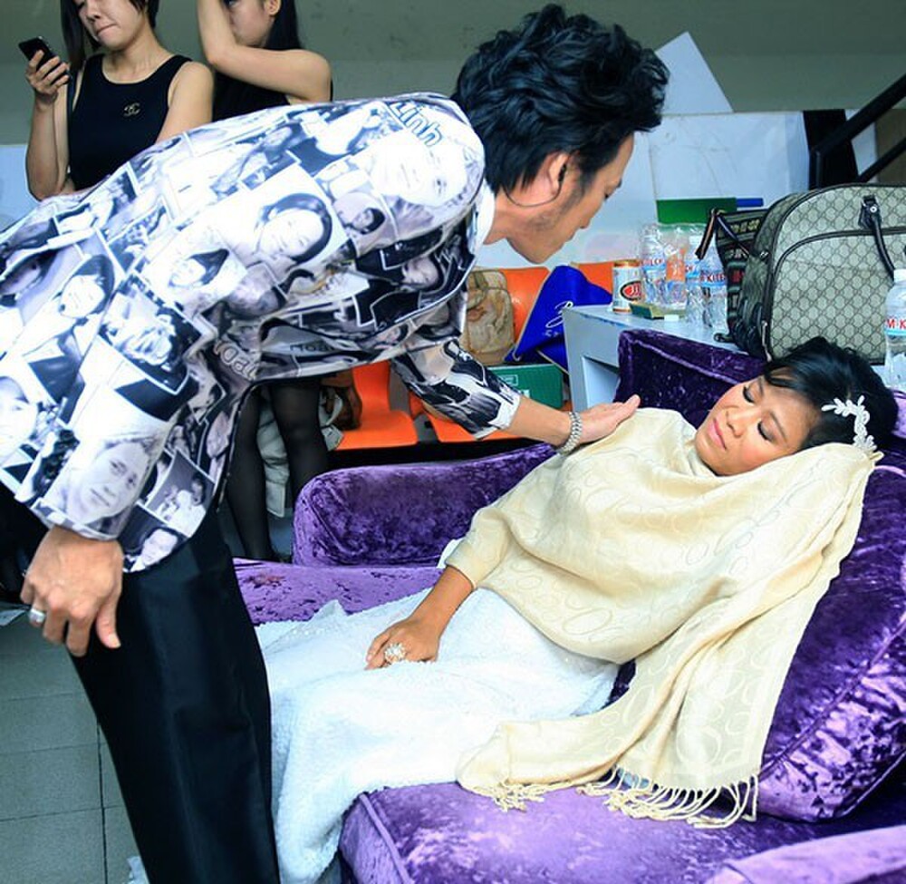 2-con-gai-nuoi-hoai-linh-lam-trong-benh-1618027882.jpeg