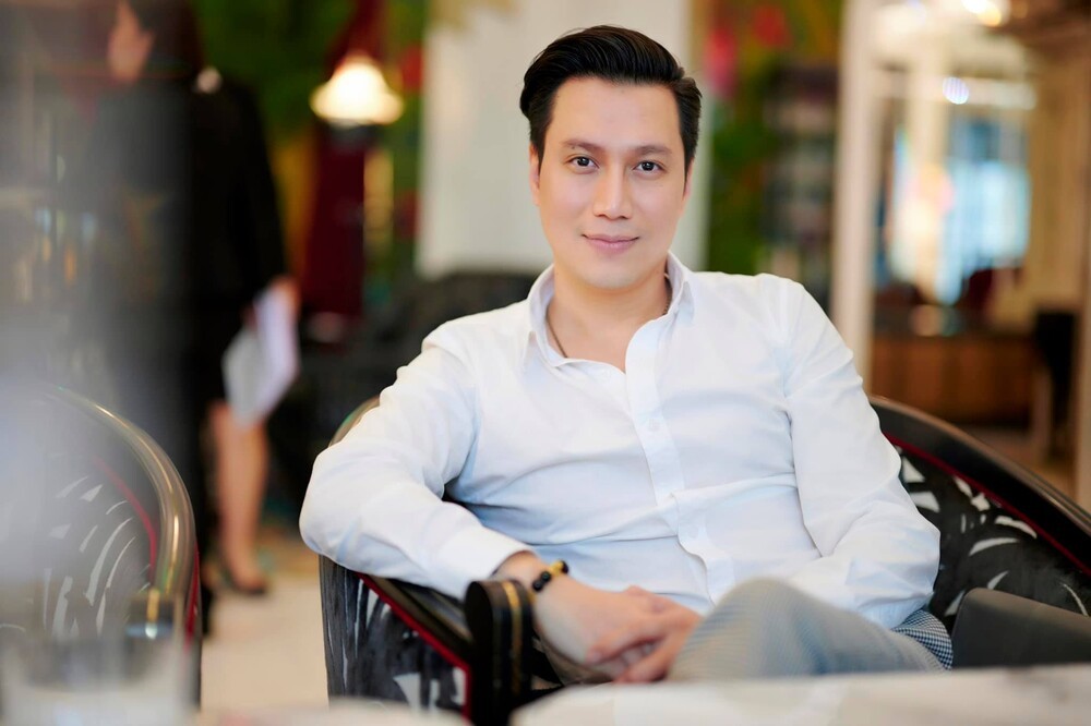 4-dang-anh-cong-ly-hoi-dau-viet-anh-lien-bi-chinh-chu-mang-xoi-xa-1618557481.png
