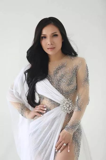 Ca sĩ Hồng Ngọc công khai khuôn mặt có phần biến dạng sau tai nạn bỏng nước sôi, dân tình không khỏi xót xa - Ảnh 3.