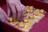 Giá vàng hôm nay (9/1): Vàng nhẫn nóng rực đầu năm, mỗi nơi một giá