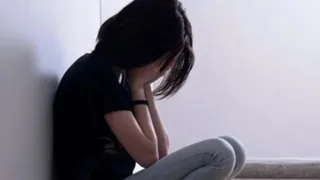 Người làm nữ sinh lớp 7 ở Bắc Giang có thai sinh con có thể đối mặt với hình phạt nào?