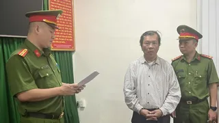 Luật sư Trần Văn Sỹ bị bắt do liên quan đến đơn tố cáo của bà Phương Hằng